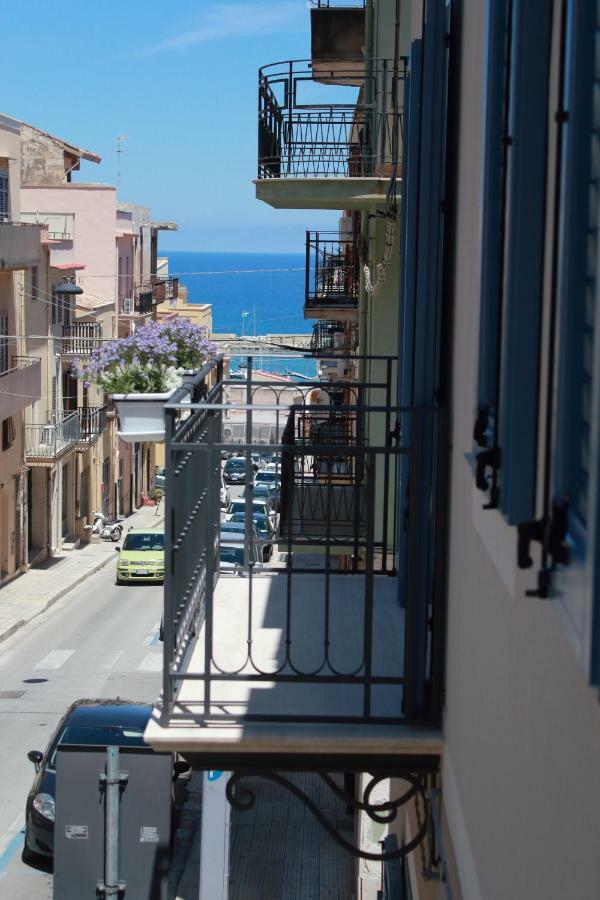 Calida B&B Castellammare del Golfo Exterior photo